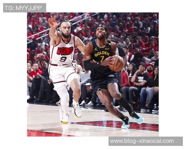 2015年NBA季后赛勇士与雷霆激战回顾精彩瞬间与关键时刻分析